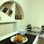 לינה וארוחת בוקר Da Canal *